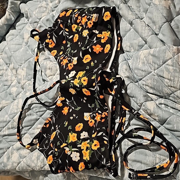 Floral bikini top - Picture 4 of 6